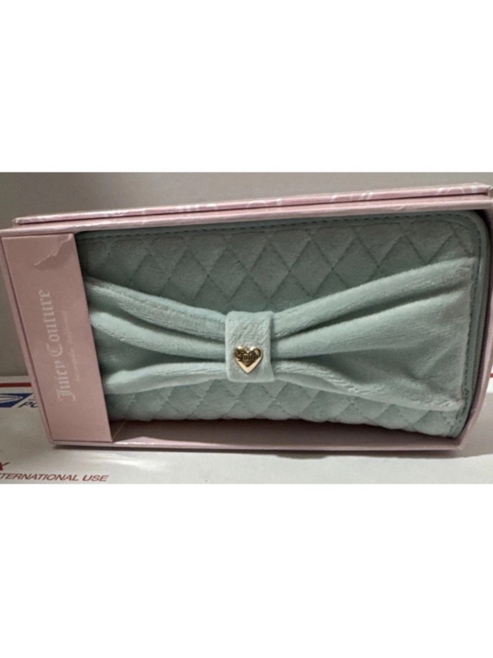 NEW! NIB JUICY COUTURE Velour Tied With A Bow Large Zip Wallet Pastel Turquoise